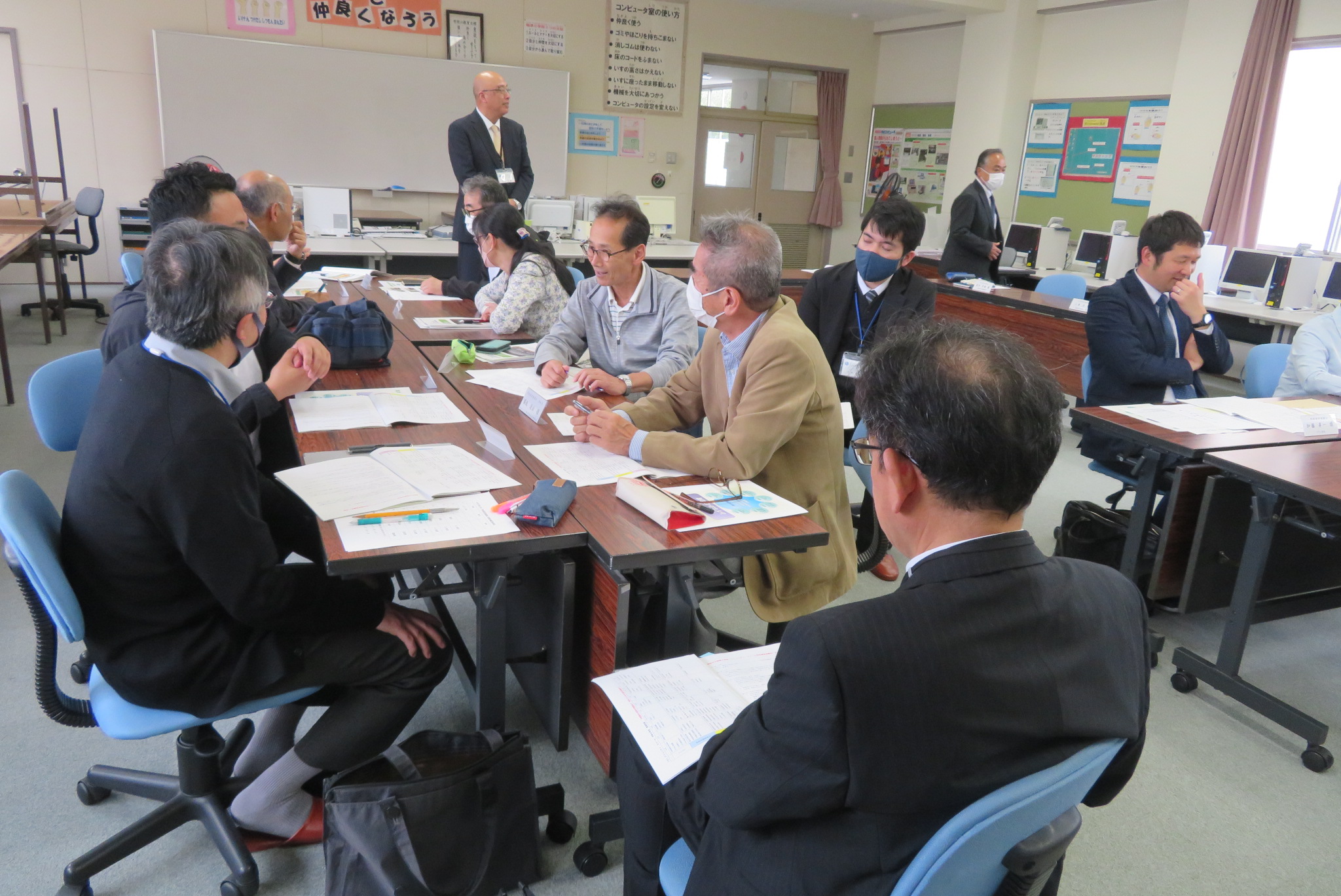 第1回学校運営協議会代表者会 瑞浪市立稲津小学校